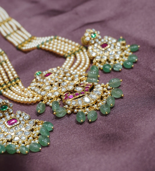 Jewellery Styling Guide: How to Layer Necklaces Like a Pro ✨